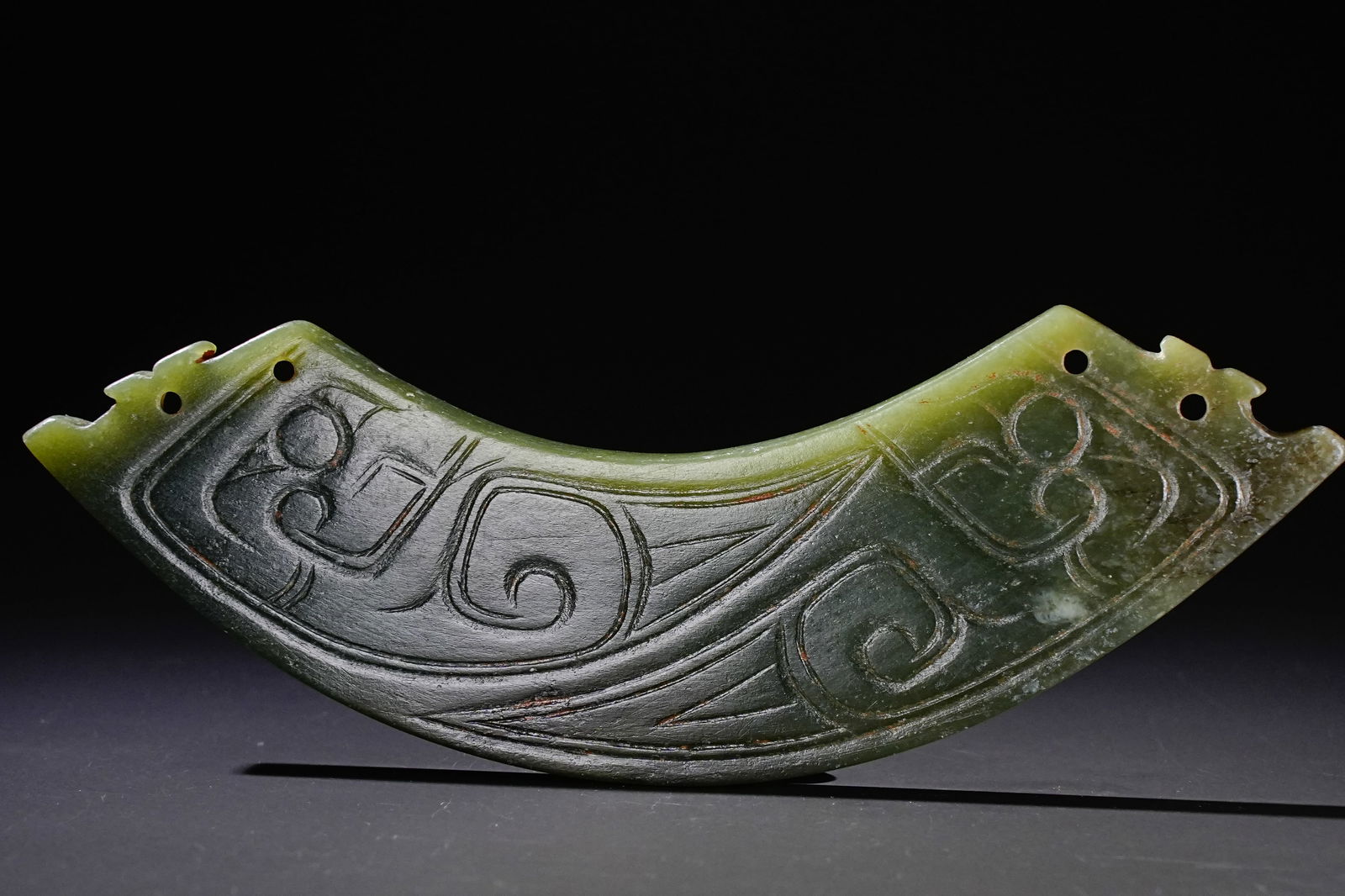 Jade Dragon Pattern Huang - 2