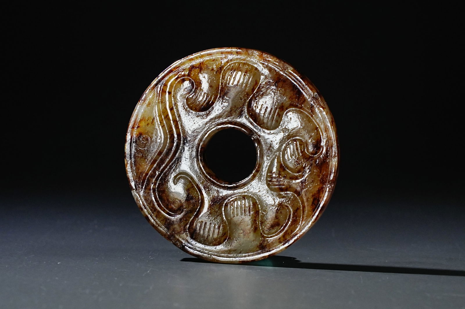 Jade Cloud Pattern Bi: Jade Cloud Pattern Bi (3.9 x 0.4 cm)