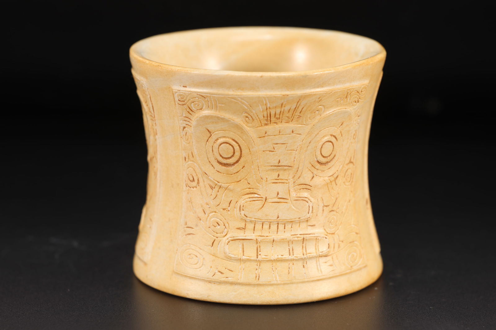 Jade Carved Beast Face Pattern Cong: Jade Carved Beast Face Pattern Cong (6 x 5.5cm)