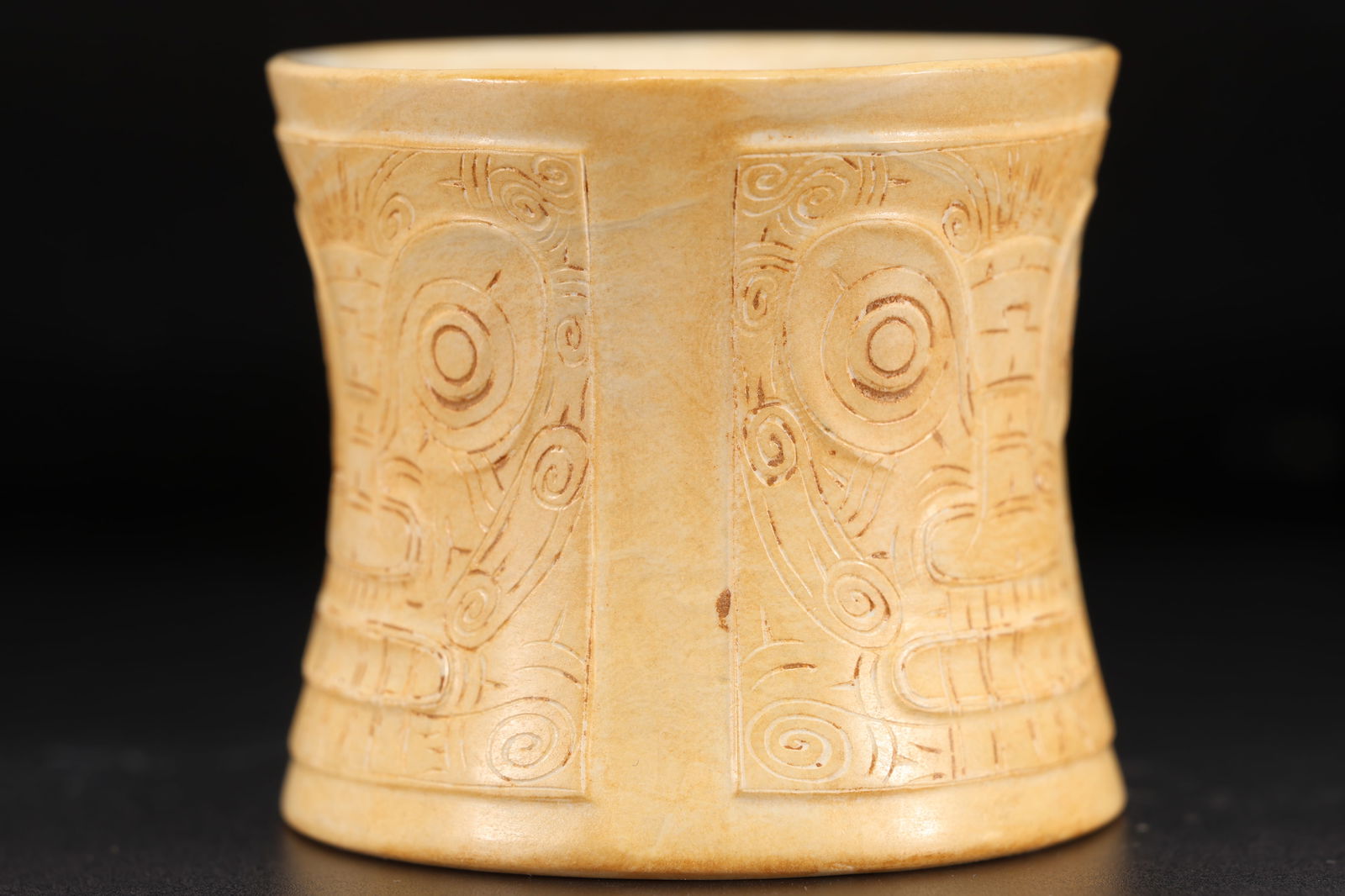 Jade Carved Beast Face Pattern Cong - 3