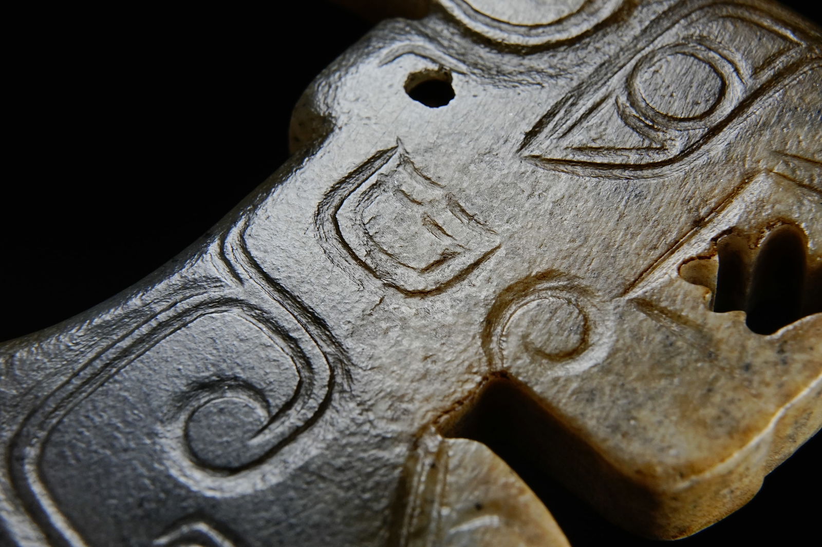 Jade Dragon Shape Flake - 5