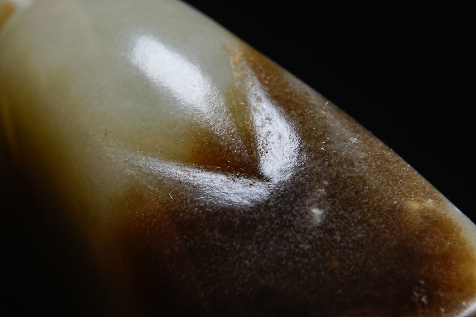 Jade Beast Shape Flake - 8