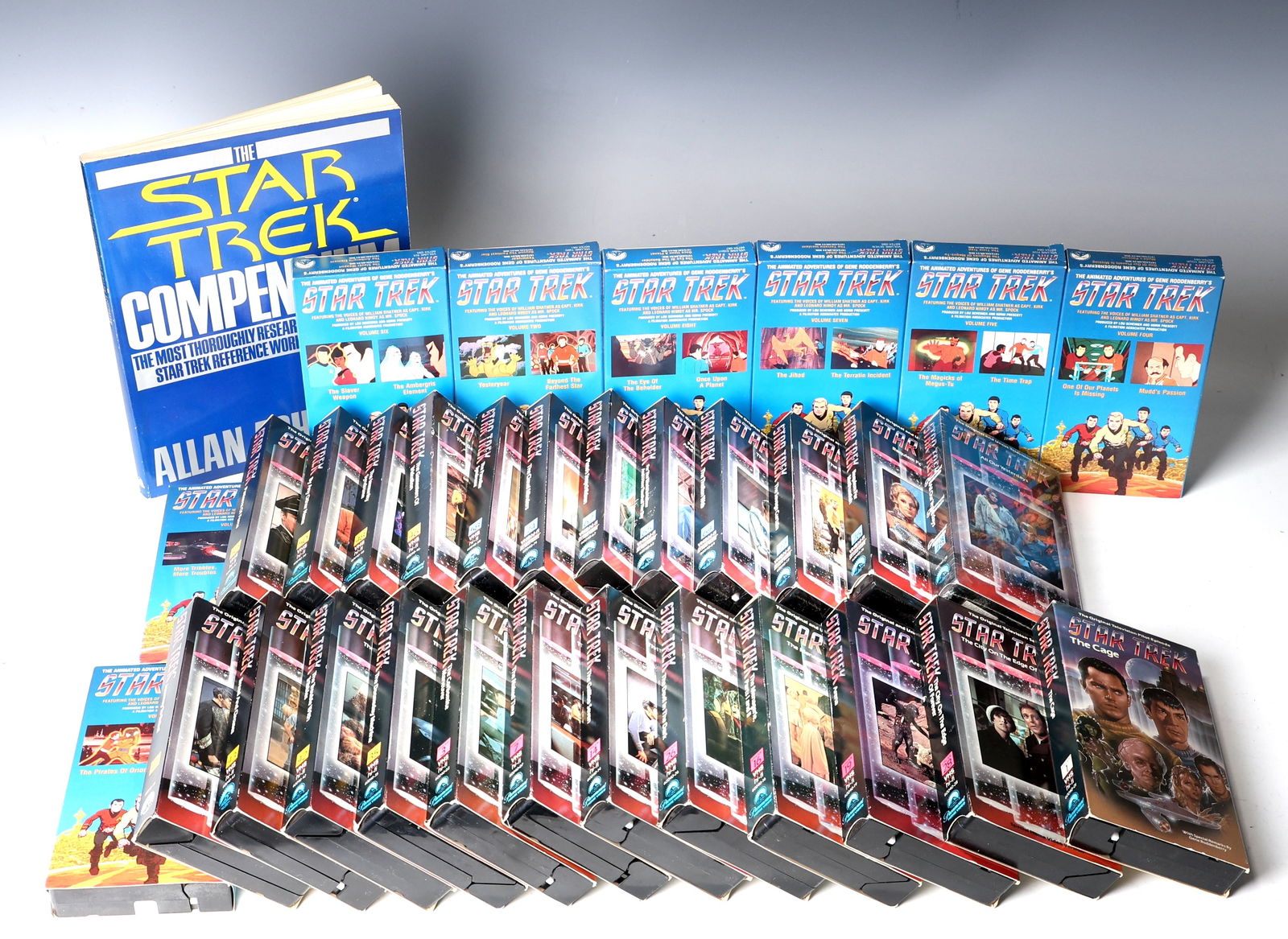 Box Of Star Trek Original Tv Series And Book (1 of 9)