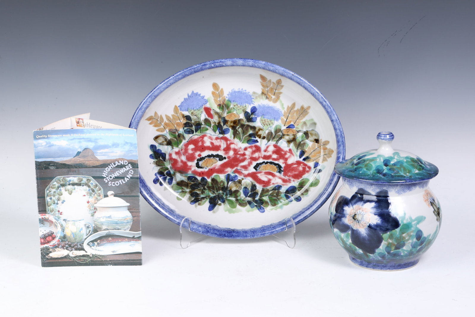 Highland Stoneware 2-Piece Hand Painted Flower Art Bowl Jar lidded (1 of 8)