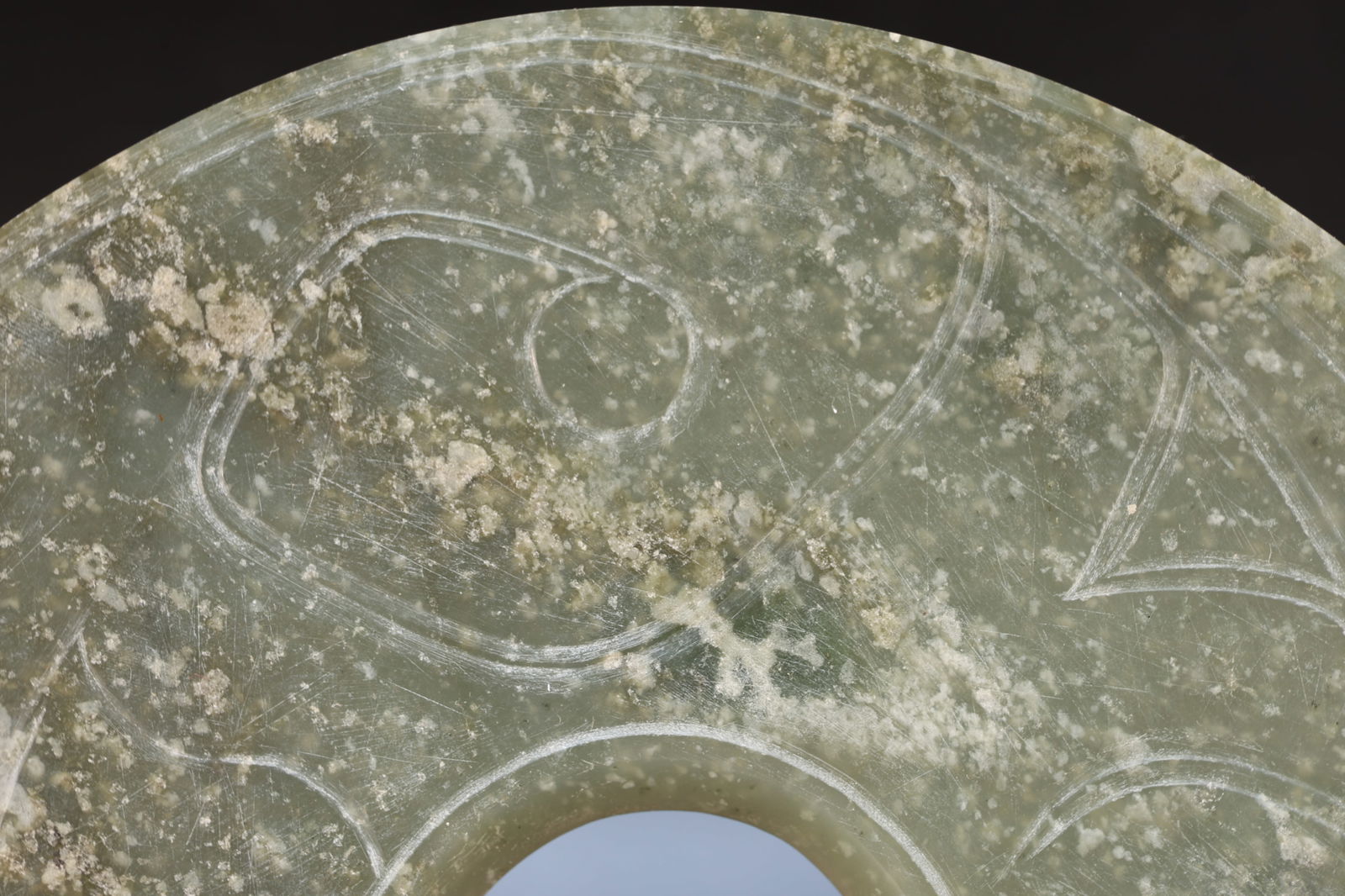 Jade Carved Cloud Pattern Bi - 2