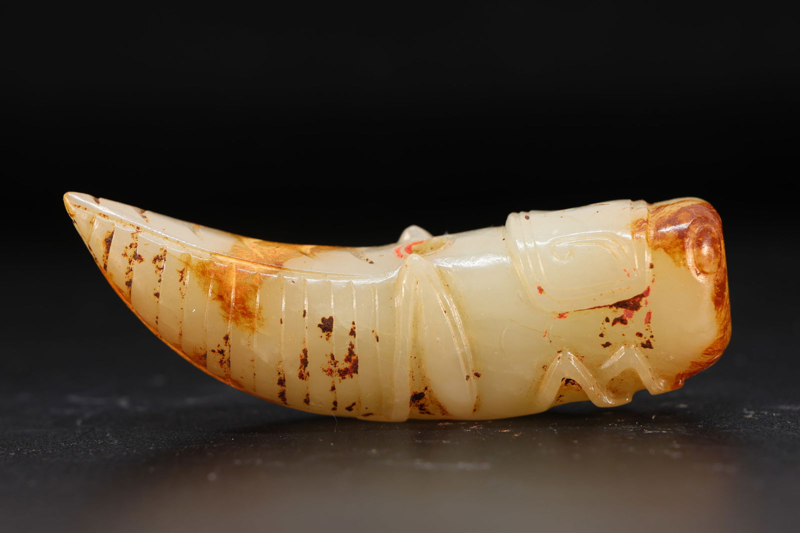 Jade Carved Cicada Shape Ornament: Jade Carved Cicada Shape Ornament (7 x 2 x 1.5cm)