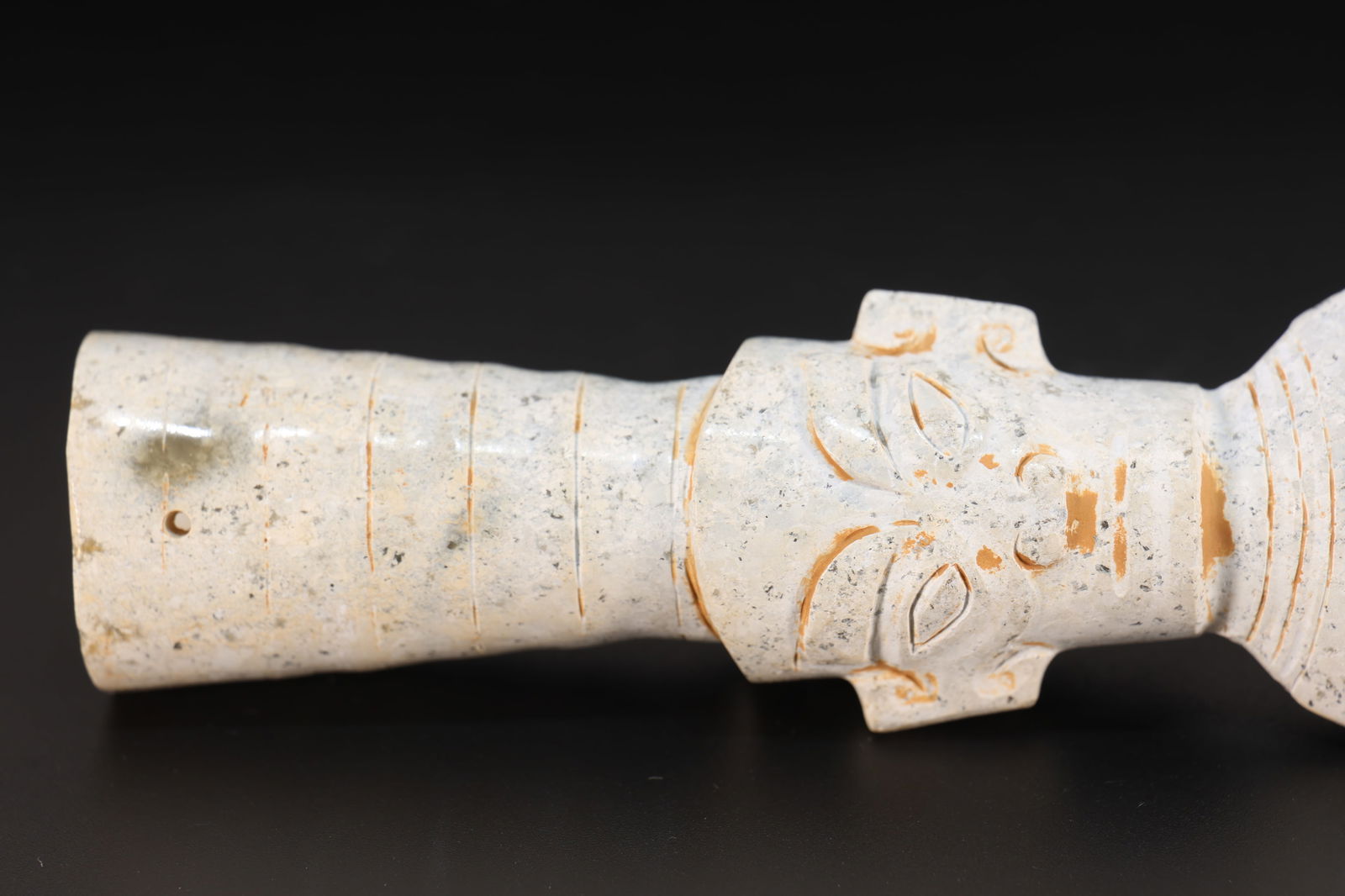 Jade Carved Beast Face Pattern Dagger - 2