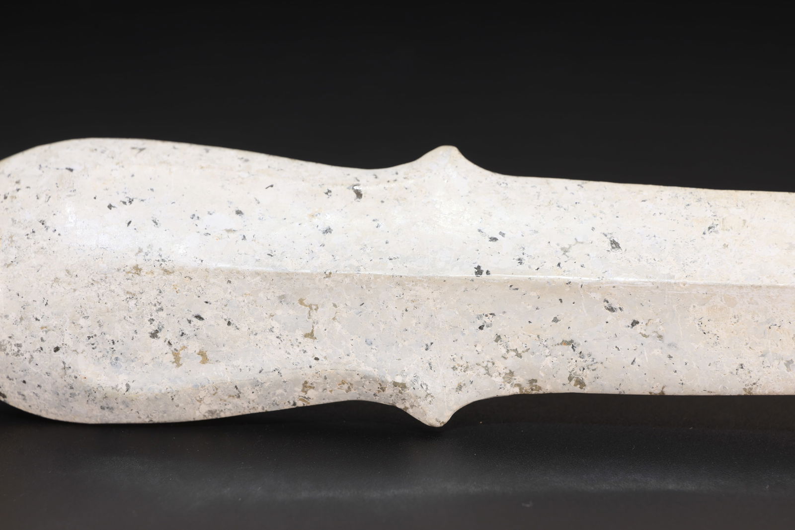 Jade Carved Beast Face Pattern Dagger - 7