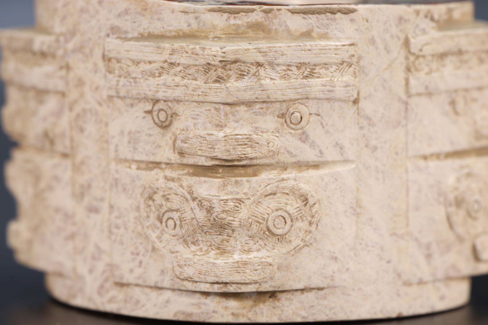 Jade Carved Beast Face Pattern Cong - 5