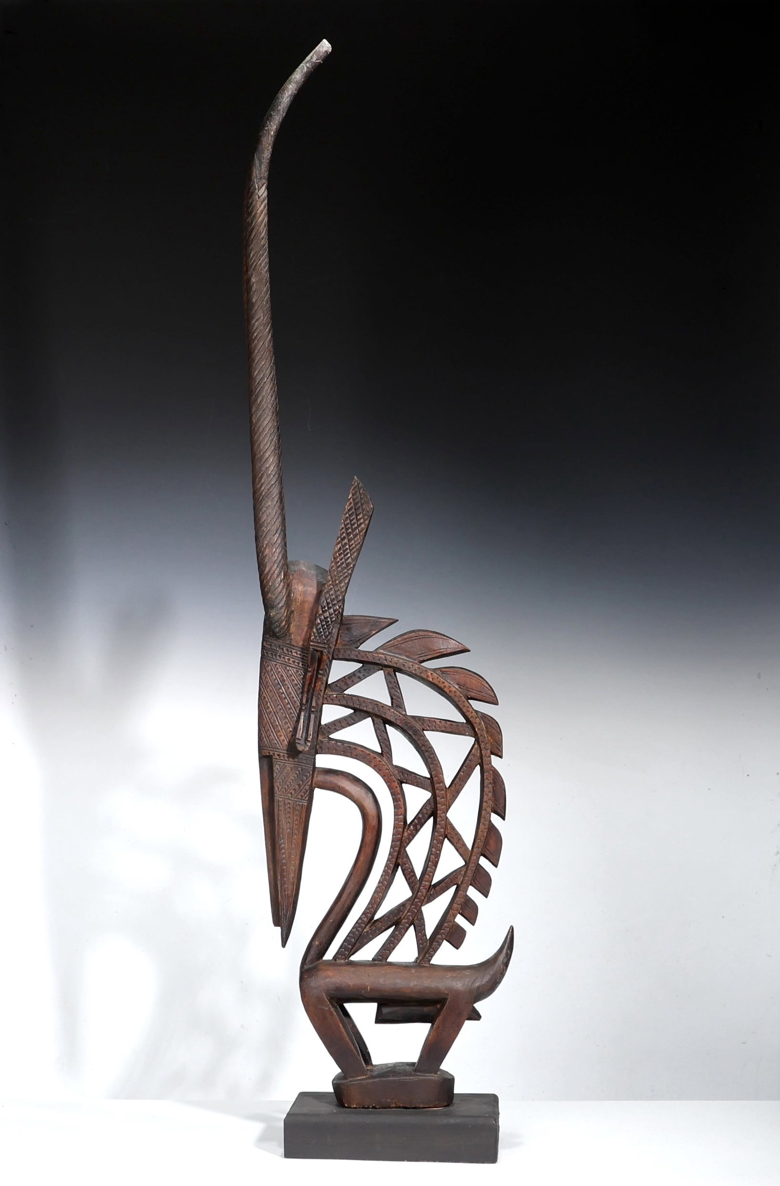 African Wood Bamana Chi Ware Male 46" Headdress Mali: African Wood Bamana Chi Ware Male 46" Headdress Mali (118 x 28 x 12 cm)