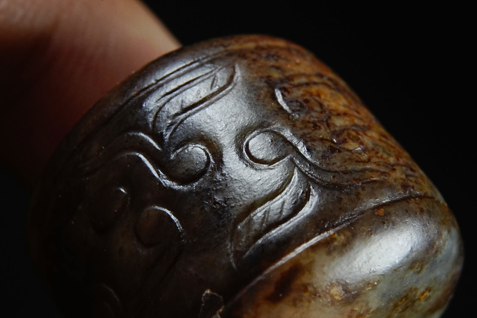 Jade Dragon with Cloud Pattern Lezi - 6