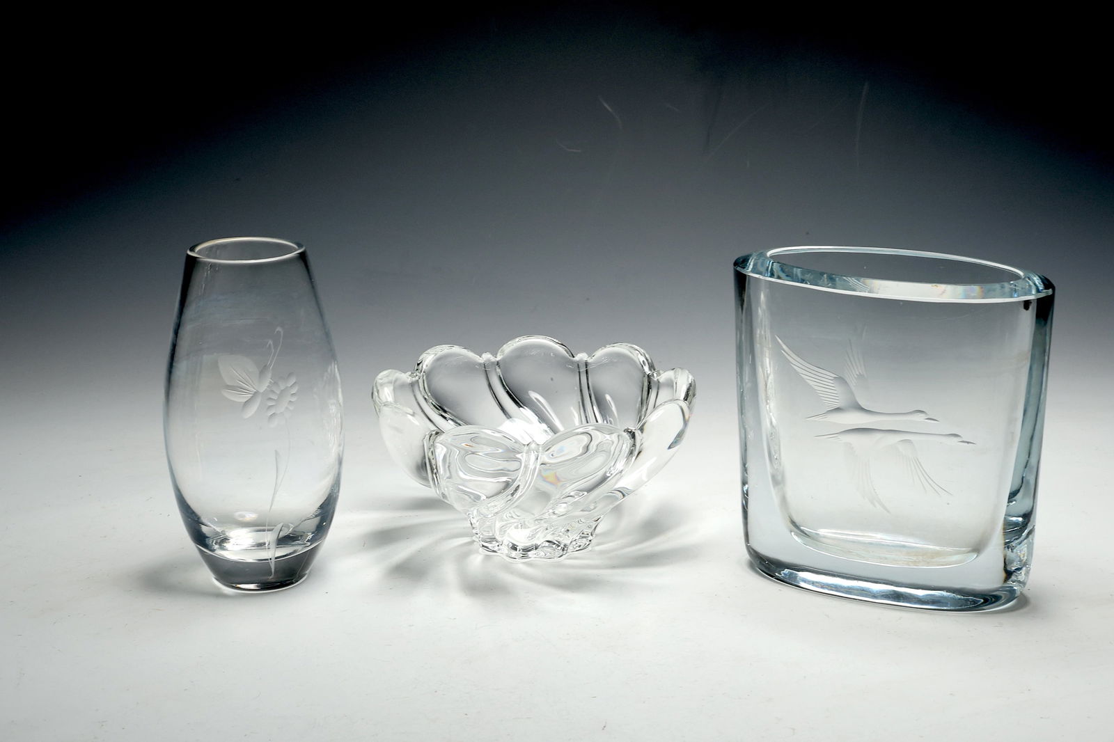Stombergshyttan Etched Crystal Vase And Glass Bowl Vase (1 of 9)