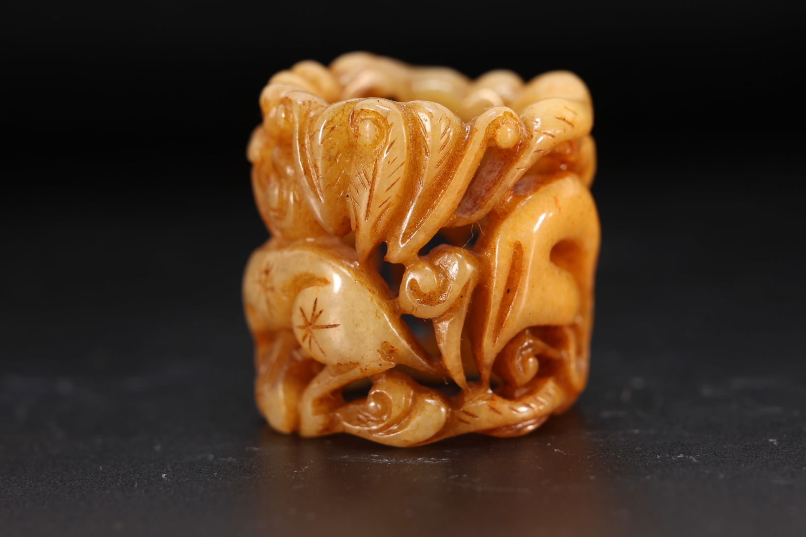 Jade Carved Deer Pattern Thumb Ring - 2