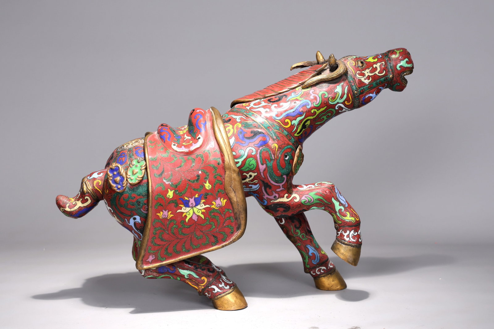 Chinese Cloisonne Horse with the Saddle: Chinese Cloisonne Horse with the Saddle (32 x 27 x 12 cm)
