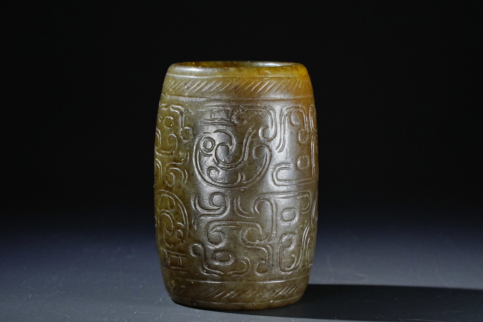 Jade Carved Beast Face Pattern Ornament (1 of 9)