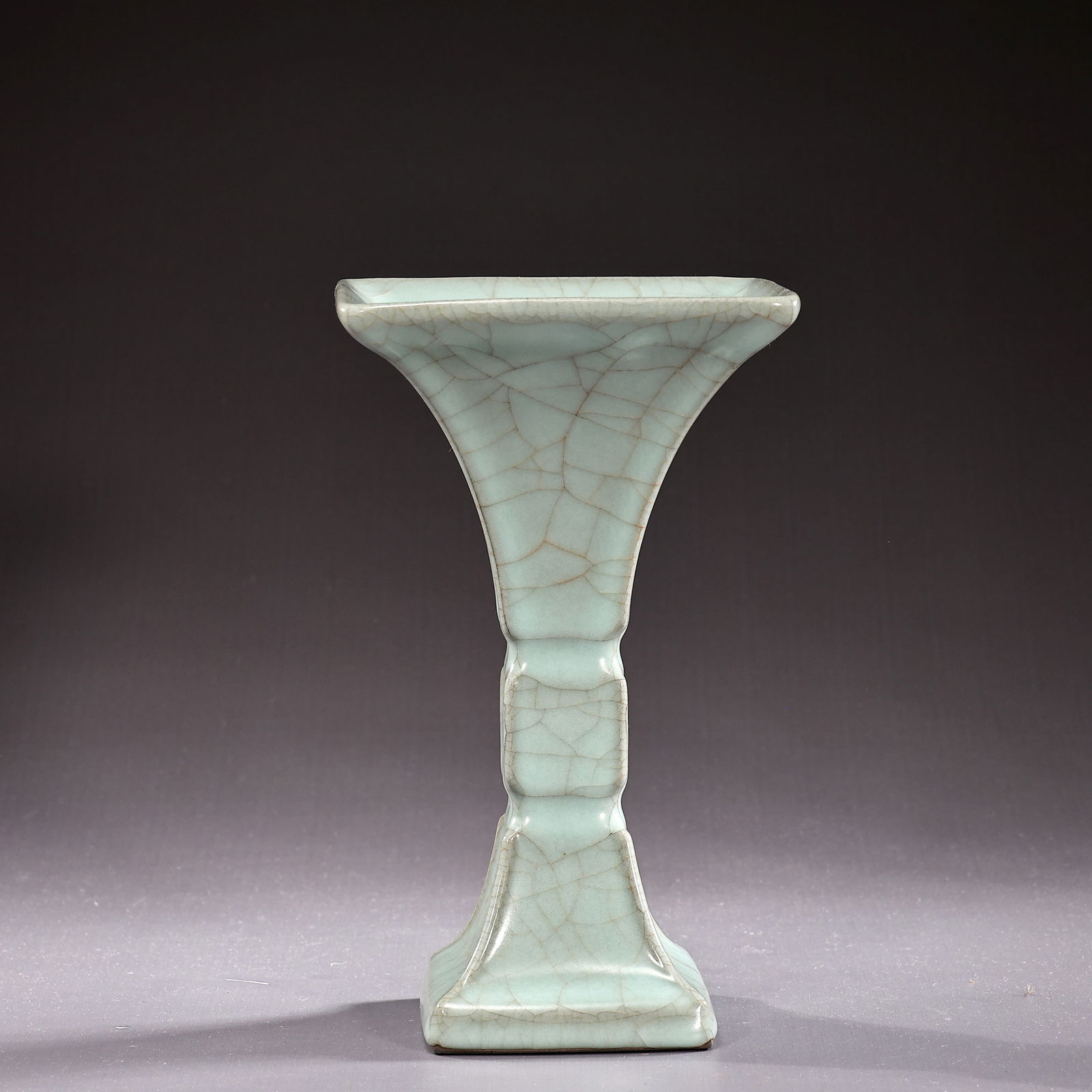 Chinese Ru Kiln Celadon Porcelain Square Vase: Chinese Ru Kiln Celadon Porcelain Square Vase (20.5 x 12 x 12 cm)
