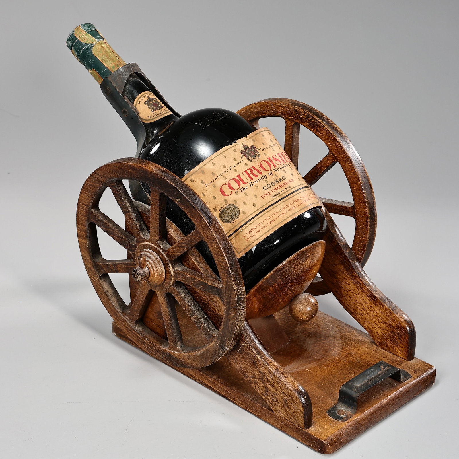 Courvoisier VSOP Brandy Of Napoleon Sealed Bottle With Wood Cannon Cradle (1 of 9)