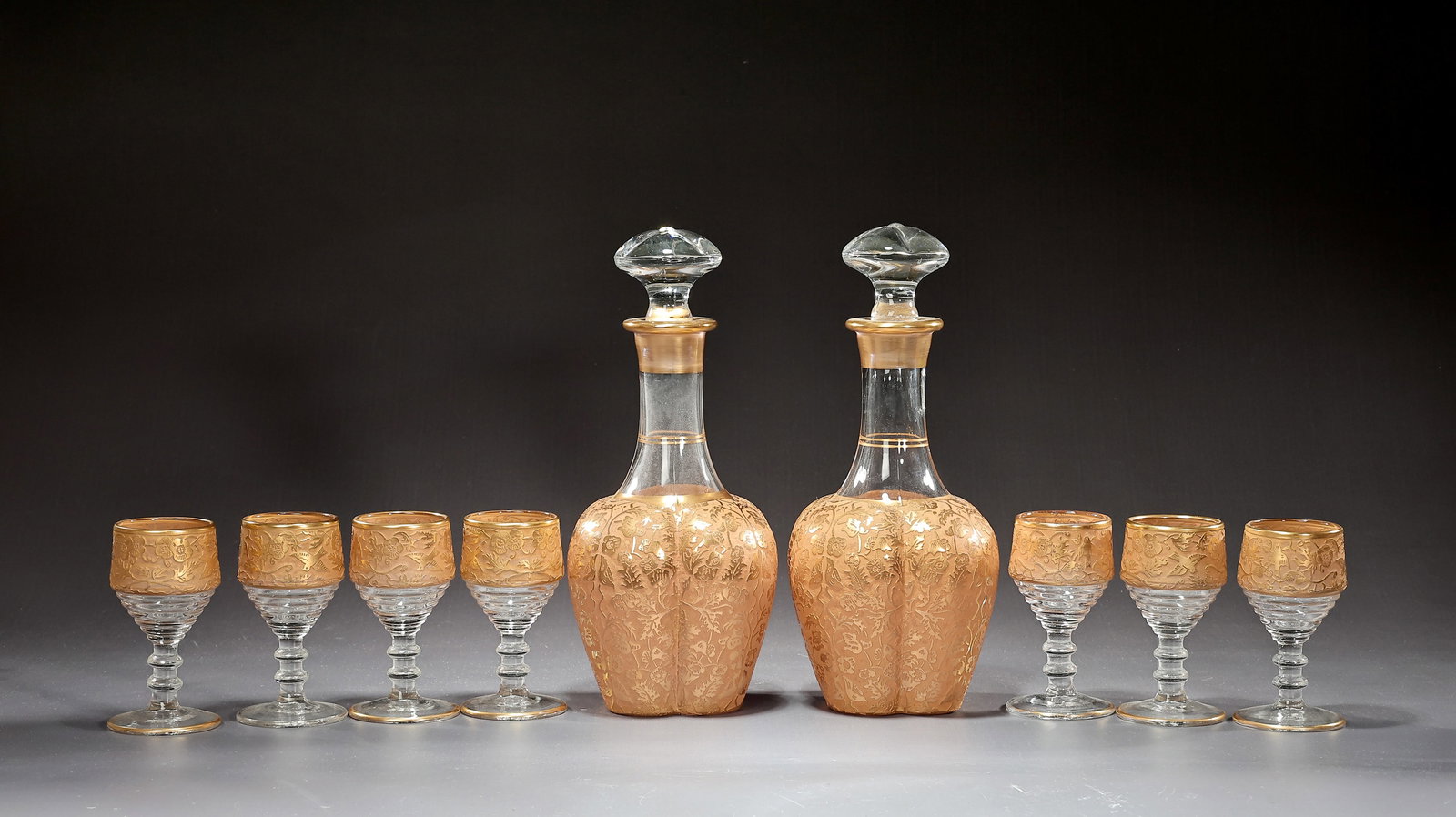 Two Paden City Etched Spring Orchard Pattern 1930s Decanters With 7 Wine Glasses (1 of 9)