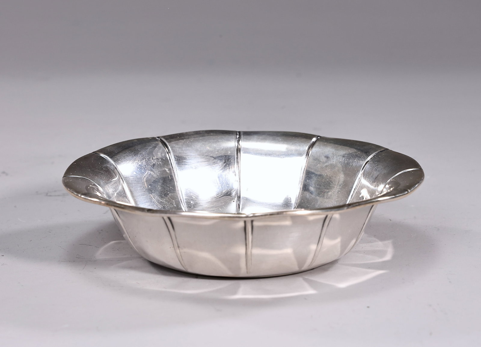 PSCO Sterling Silver Candy Dish: PSCO Sterling Silver Candy Dish (13 x 3.5 cm, weight: 60.7 grams)
