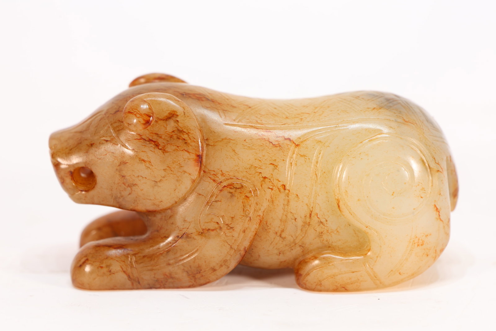 Jade Carved Beast Face Pattern Beast Shape Ornament: Jade Carved Beast Face Pattern Beast Shape Ornament (7 x 3 x 3.5cm)