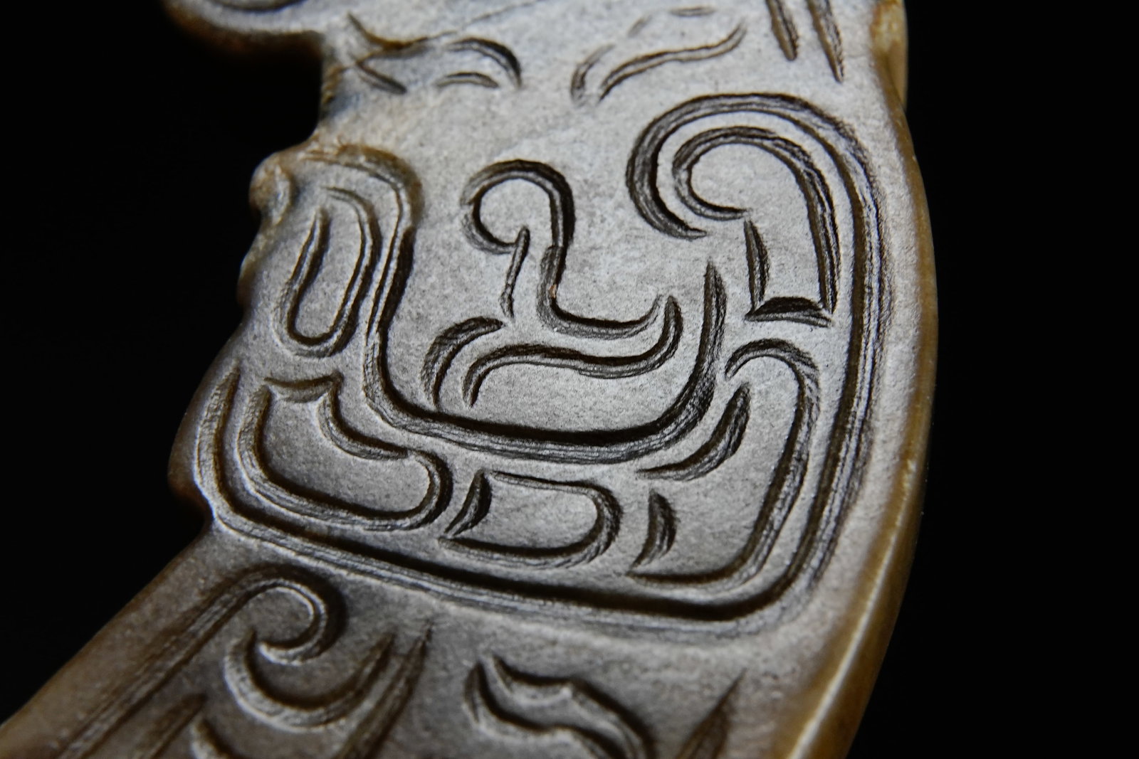 Jade Carved Beast Face Pattern Dragon Shape Bi - 8