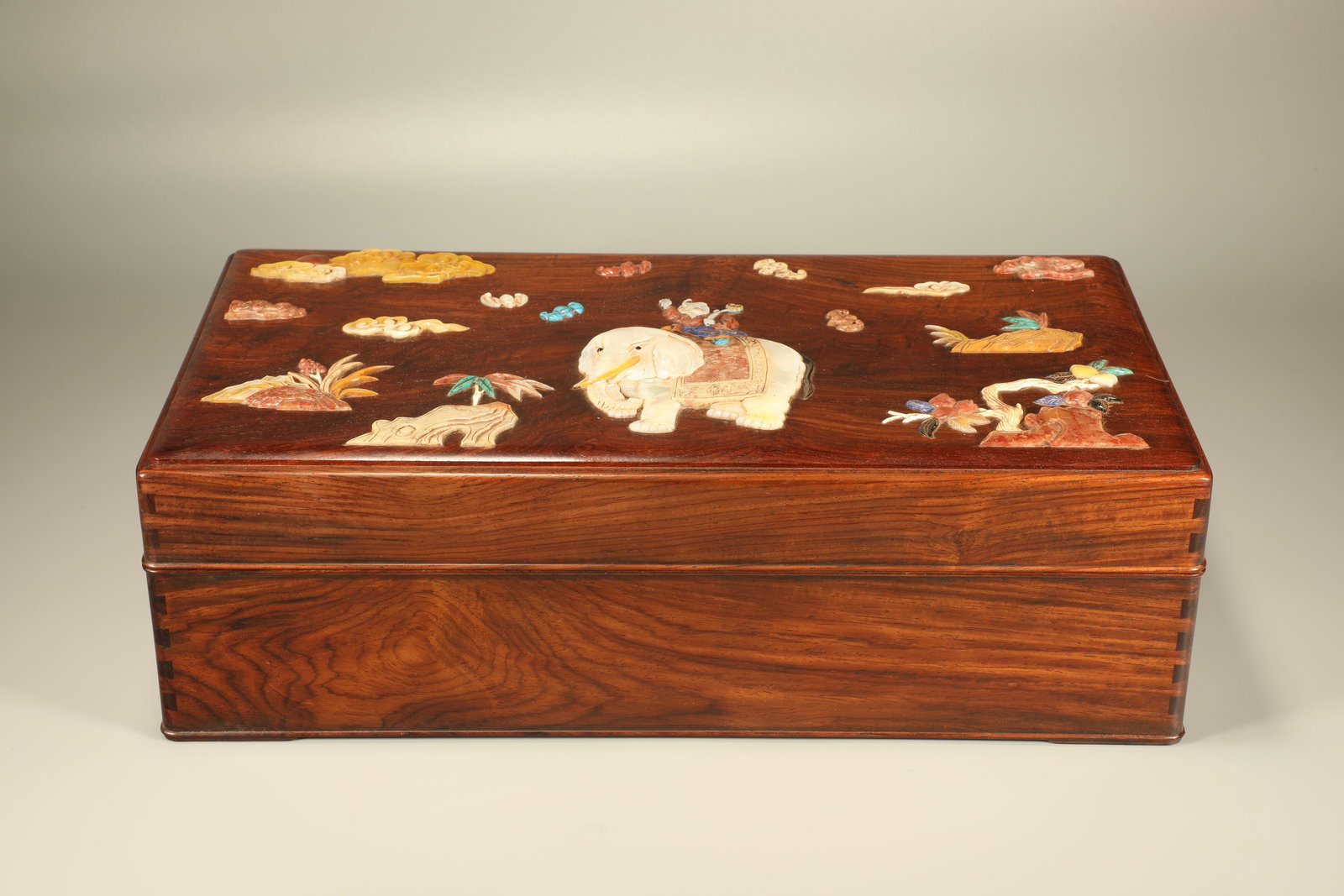 Huanghuali Wood Inlaid Multi GemStone Carved Elephant and Child Pattern Lid Box: Huanghuali Wood Inlaid Multi GemStone Carved Elephant and Child Pattern Lid Box (40 x 21 x 12cm)