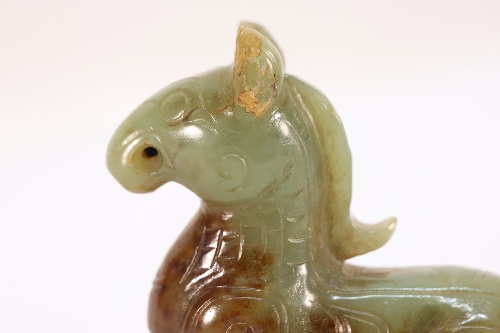 Jade Carved Beast Face Pattern Horse Shape Ornament - 2