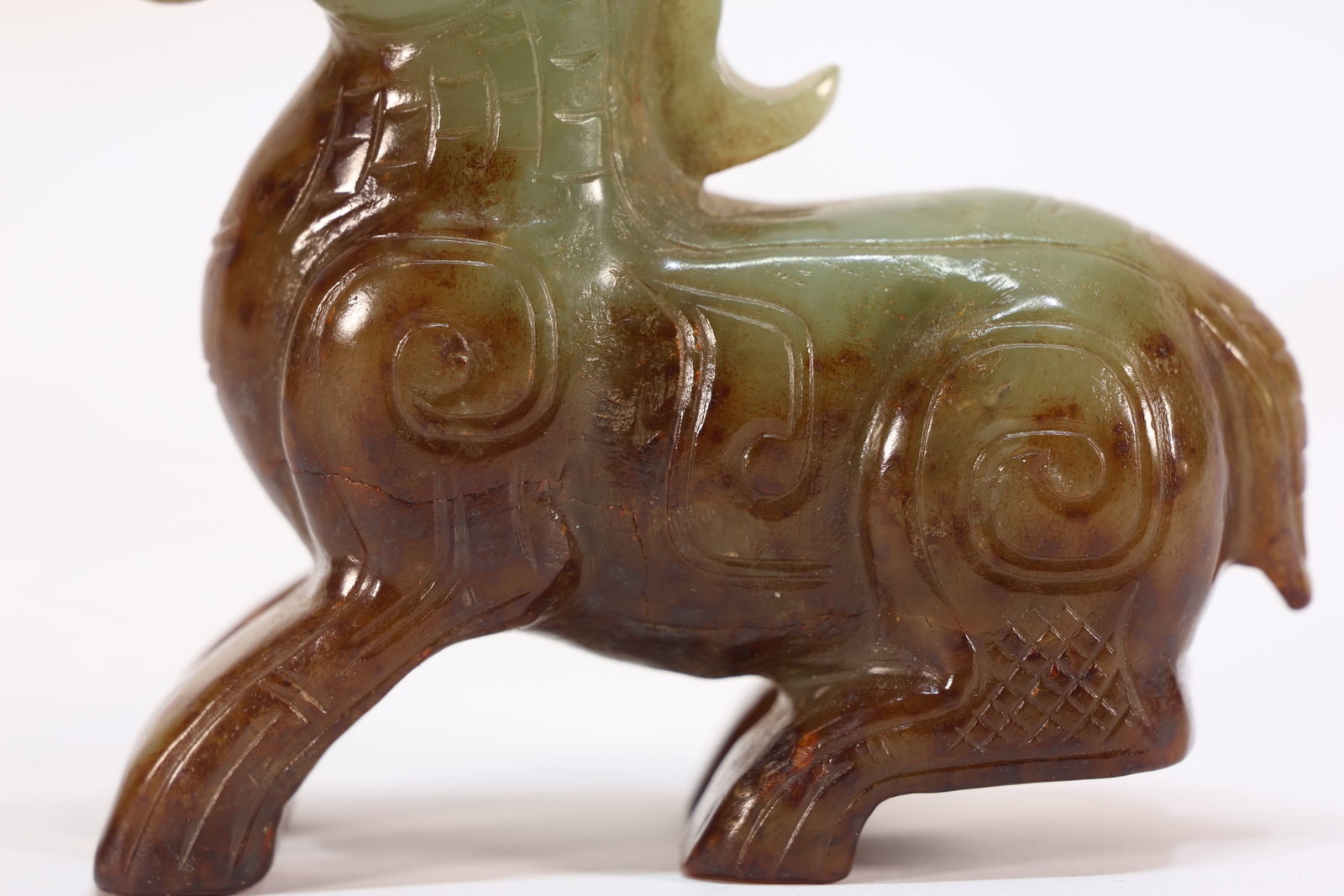 Jade Carved Beast Face Pattern Horse Shape Ornament - 3