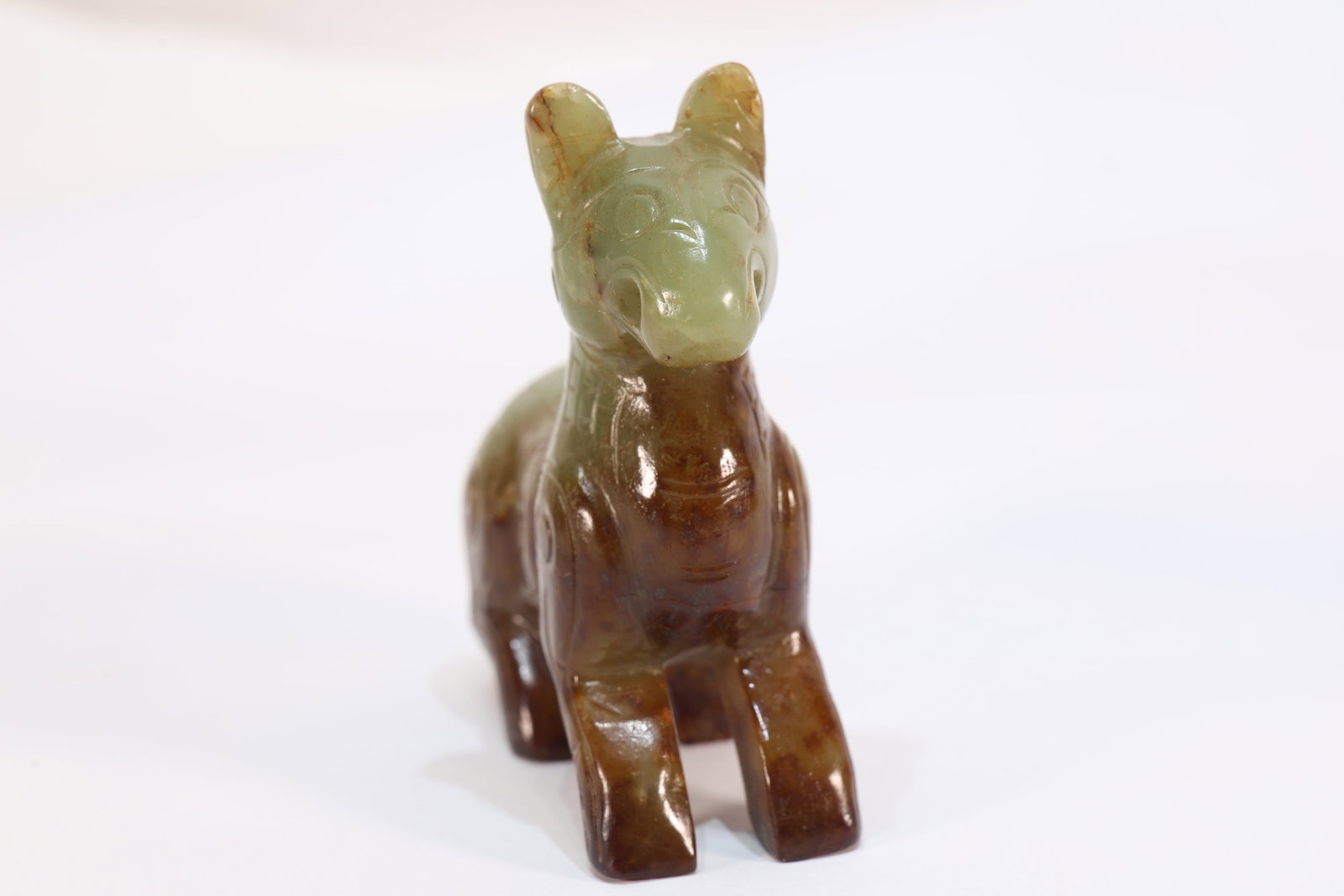 Jade Carved Beast Face Pattern Horse Shape Ornament - 4