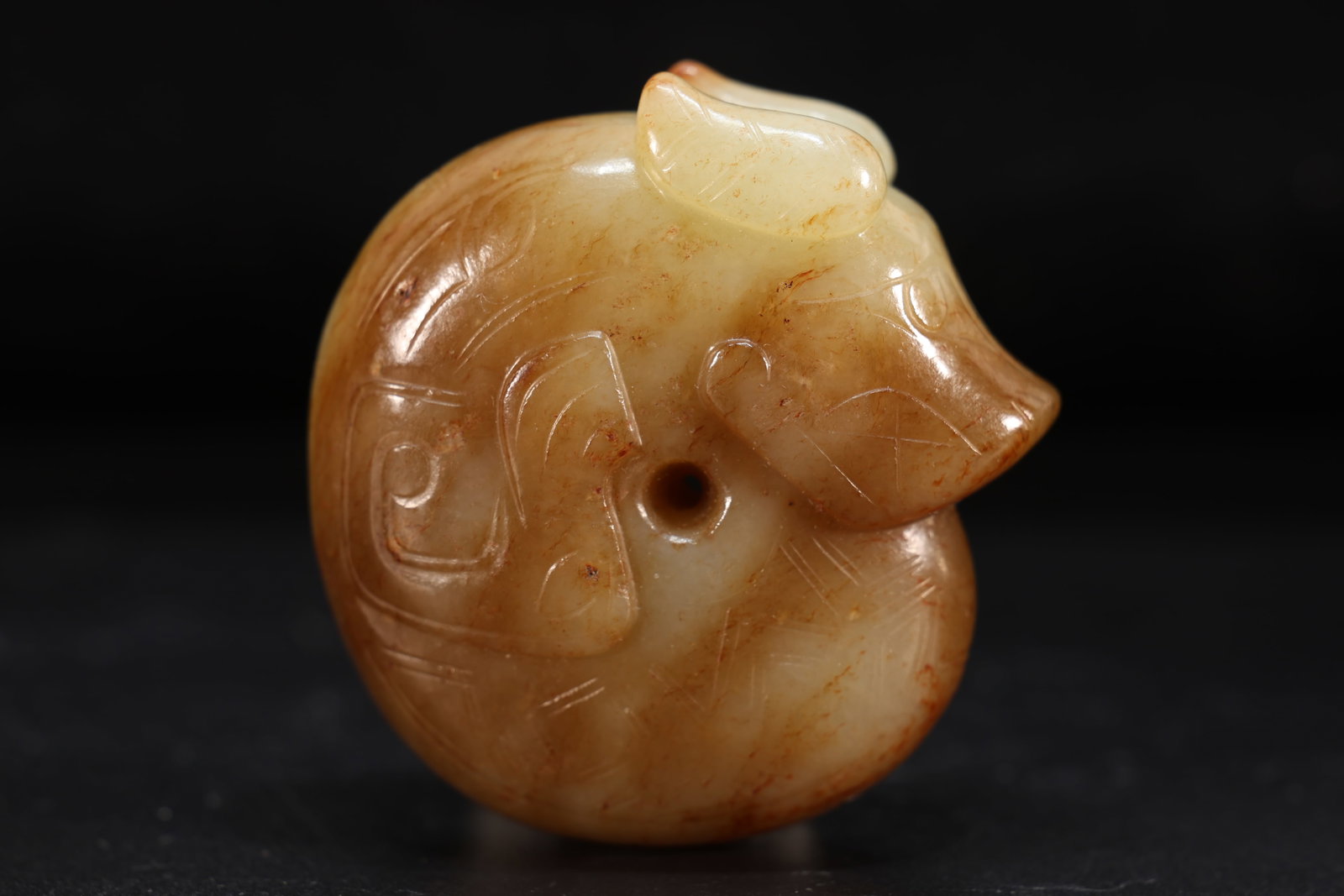 Jade Carved Beast Face Pattern Dragon Shape Ornament - 3