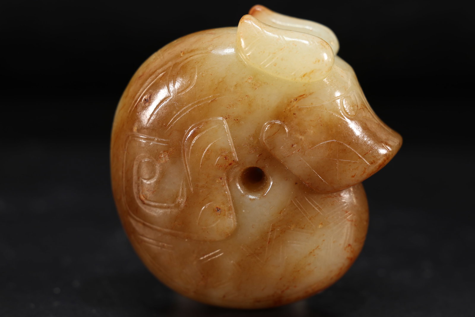 Jade Carved Beast Face Pattern Dragon Shape Ornament - 4