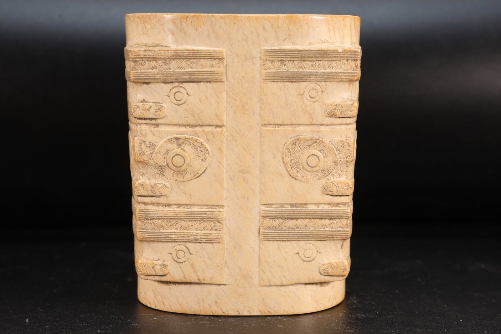 Liangzhu Jade Carved Beast Face Pattern Cong - 3