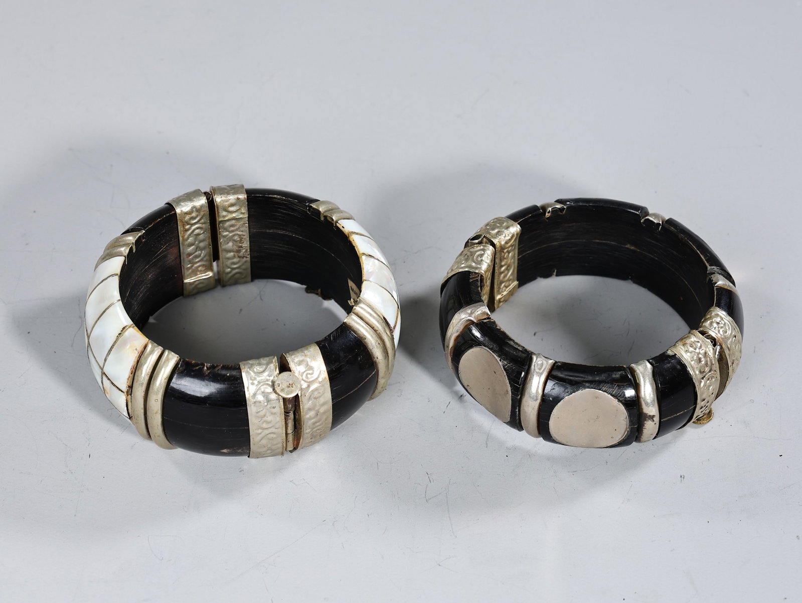 Two Hinged Bracelets Of Bone And Mother Of Pearl Silver Inserts - 5