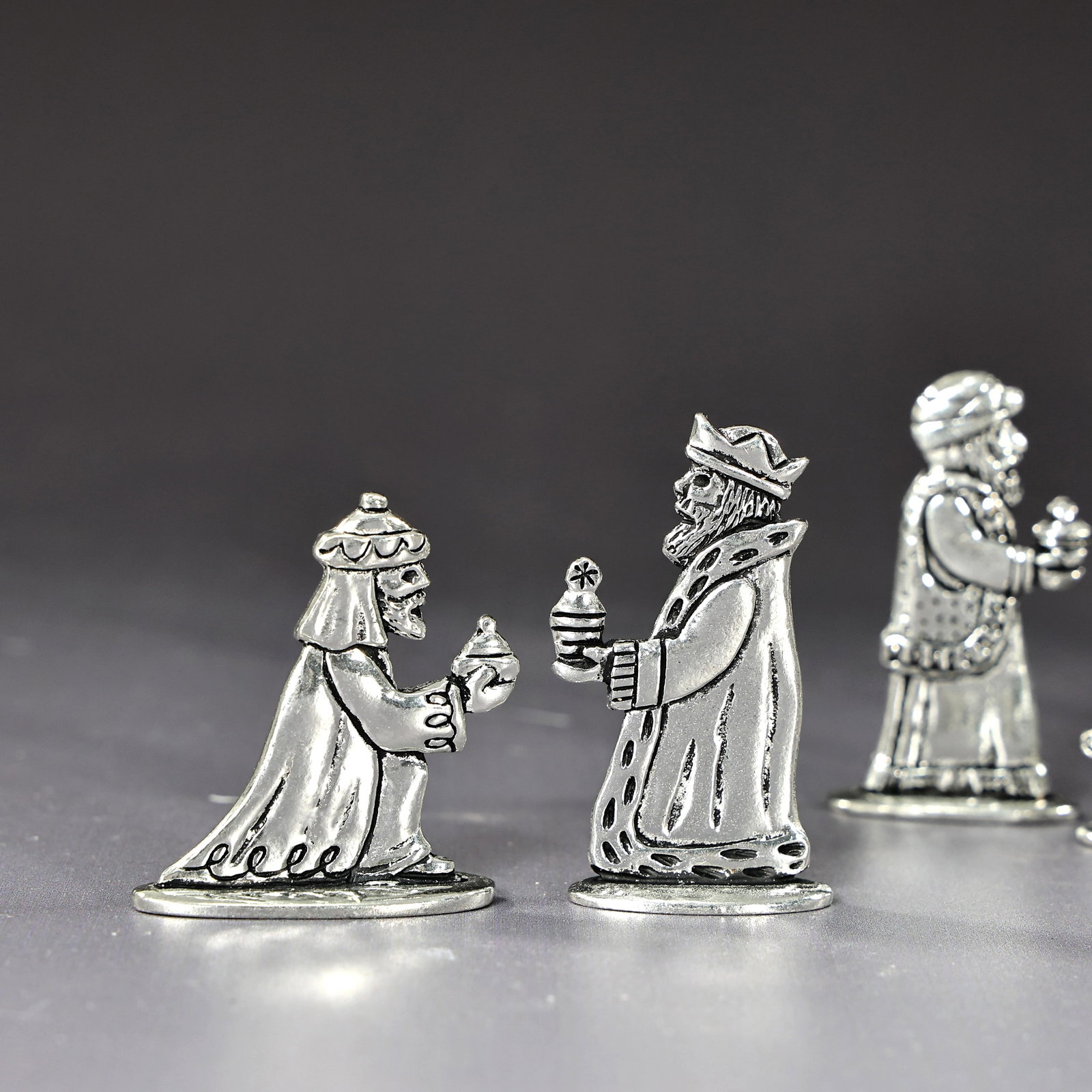 Basic Spirit Nativity Set Pewter Handcrafted Figurine 7 Piece Gift Box - 2