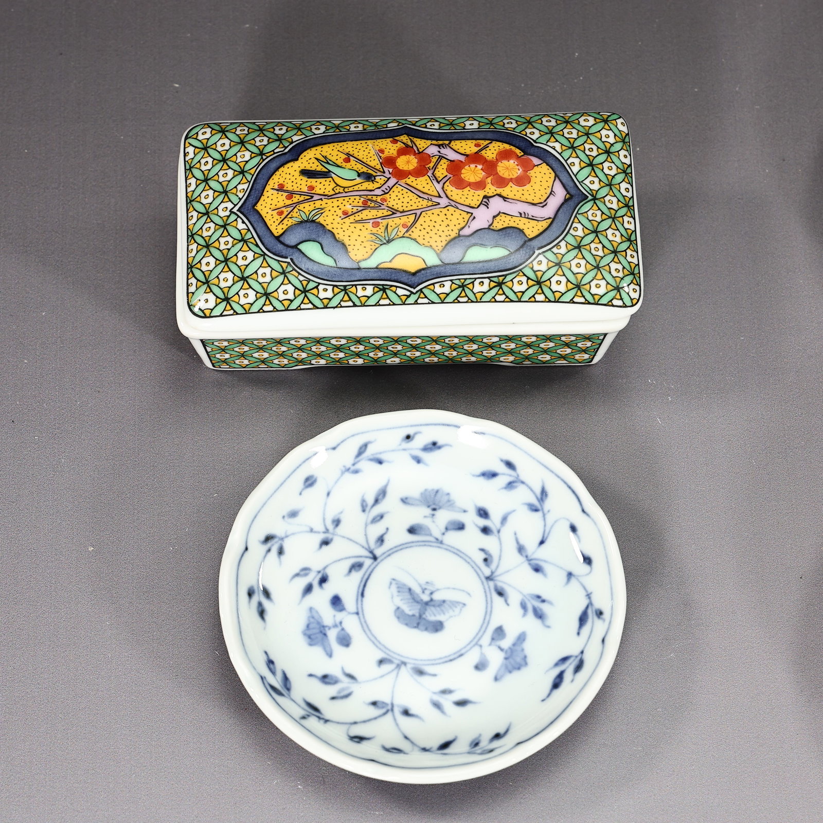 Four Porcelain Vanity Plates Trinket, Wedgewood, Villeroy & Boch, Japanese Match Box - 2