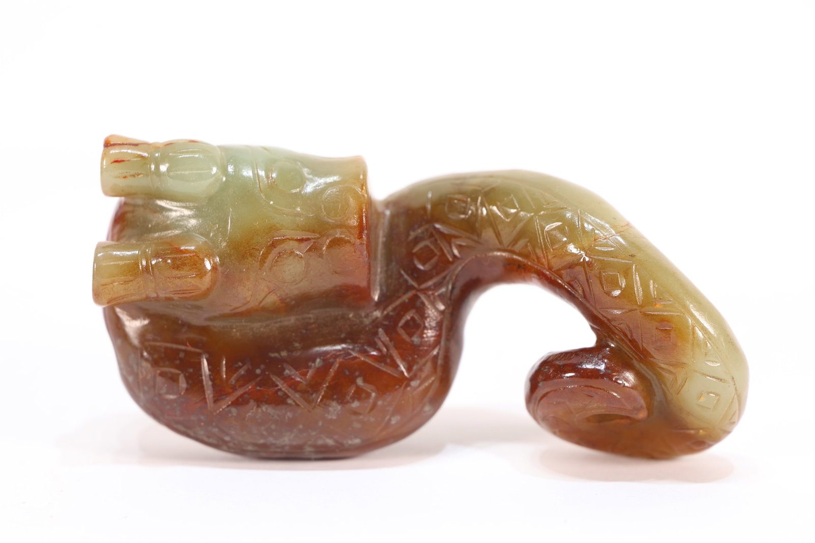 Jade Carved Beast Face Pattern Dragon Shape Ornament: Jade Carved Beast Face Pattern Dragon Shape Ornament (8.2 x 4 x 3cm)