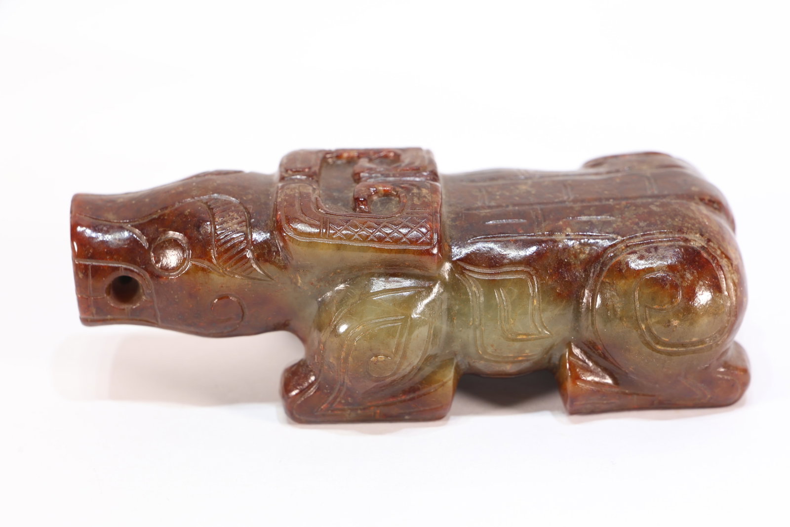 Jade Carved Beast Face Pattern Beast Shape Ornament: Jade Carved Beast Face Pattern Beast Shape Ornament (10.5 x 4.5 x 3.5cm)