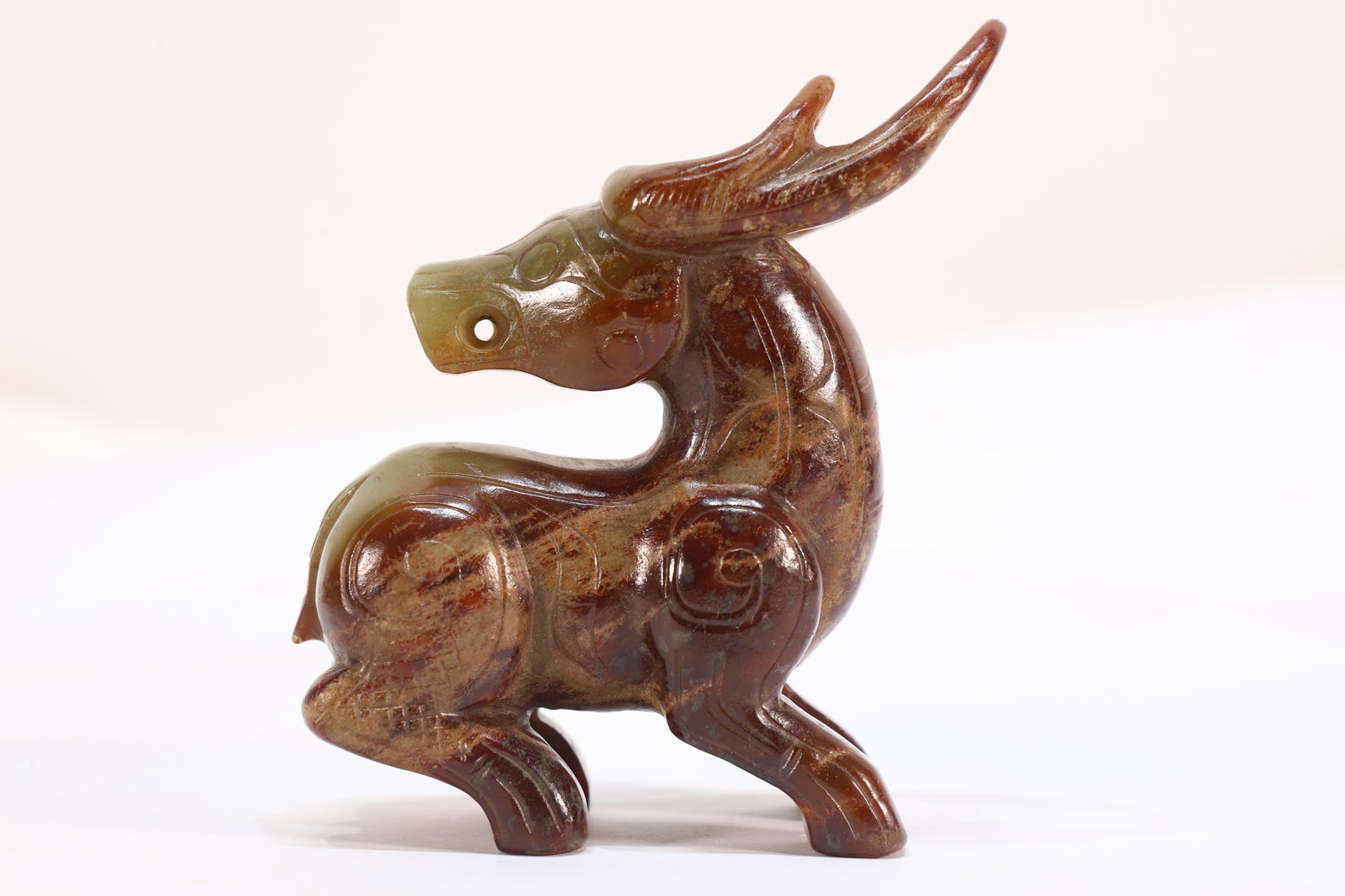 Jade Carved Beast Face Pattern Deer Shape Ornament - 4