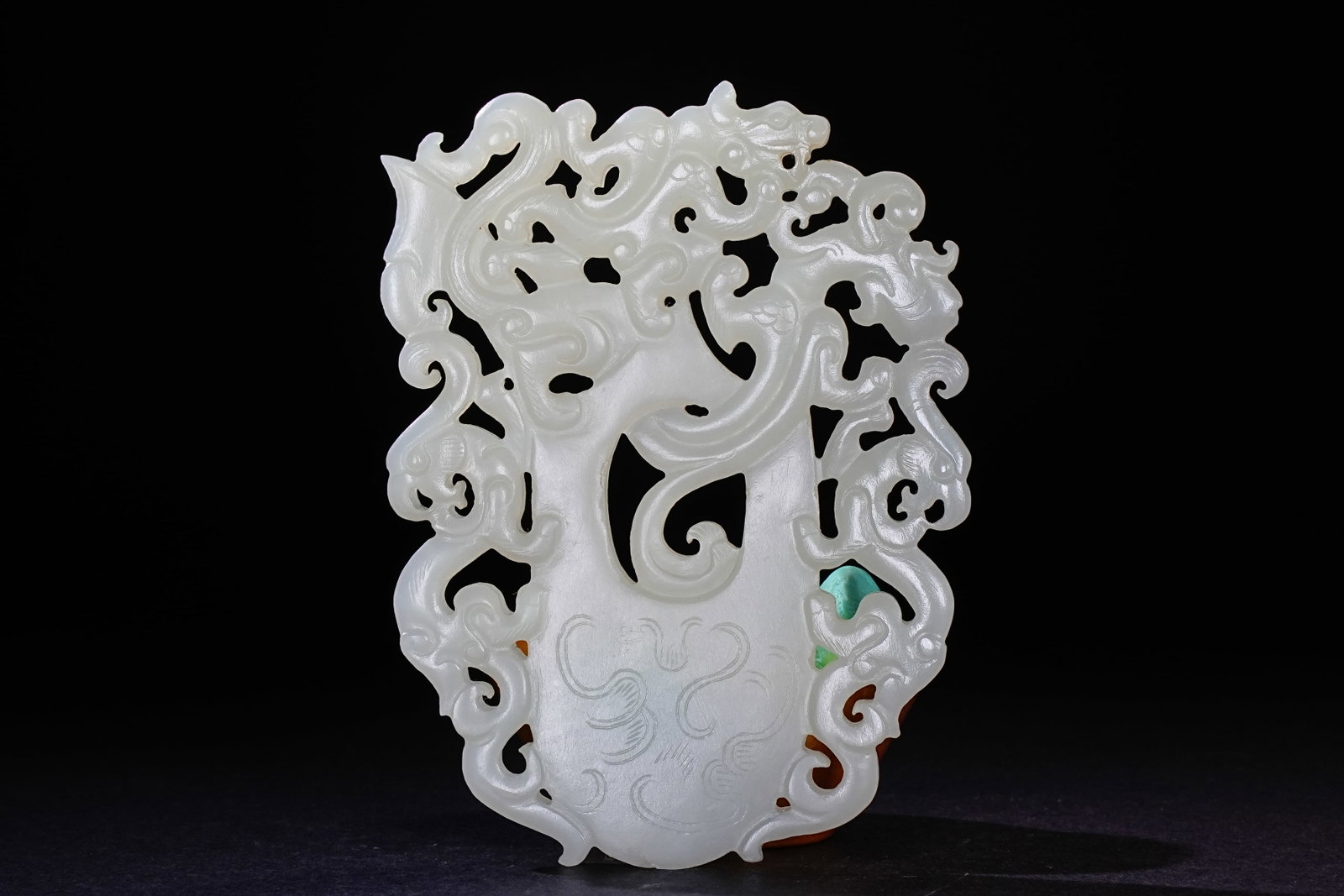 Jade Carved Dragon and Phoenix Pattern Chicken Heart Shape Ornament - 2