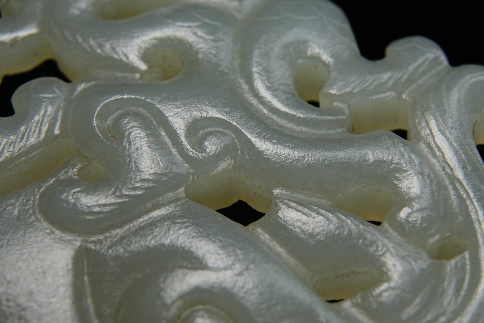 Jade Carved Dragon and Phoenix Pattern Chicken Heart Shape Ornament - 6