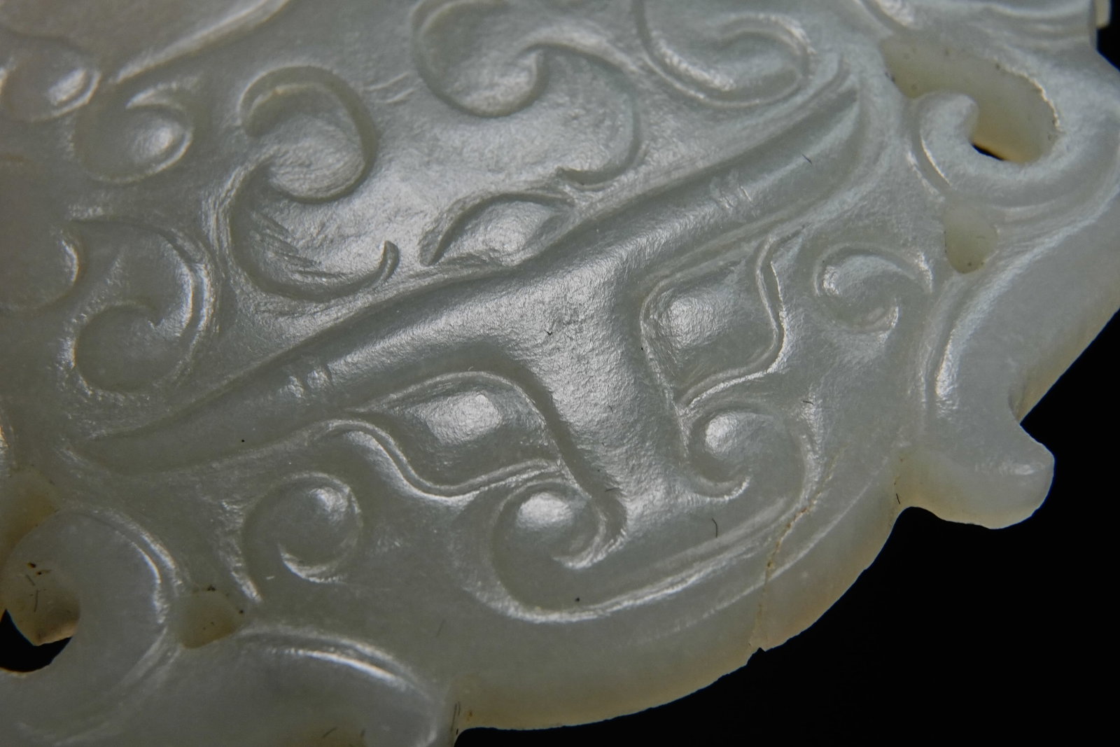 Jade Carved Dragon and Phoenix Pattern Chicken Heart Shape Ornament - 8
