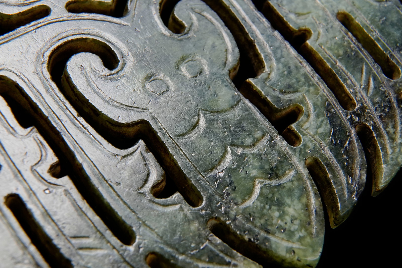 Jade Carved Beast Face Pattern Bi - 8