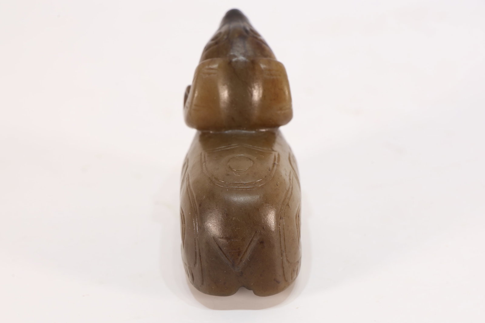 Jade Carved Beast Face Pattern Deer Shape Ornament - 2