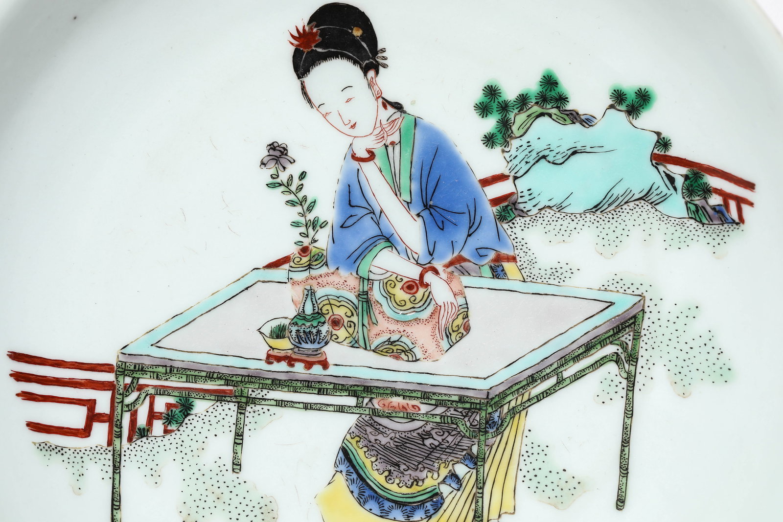 A WUCAI ‘LADIES’ PAINTING - 2