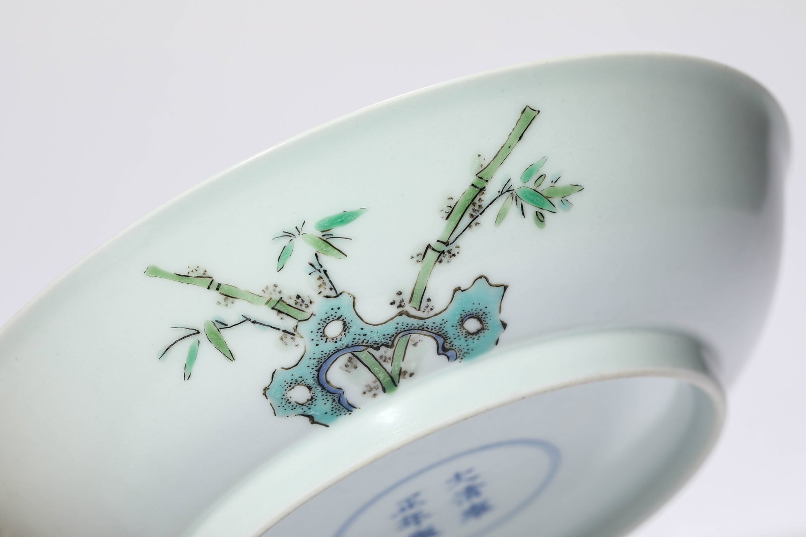 A WUCAI ‘LADIES’ PAINTING - 5