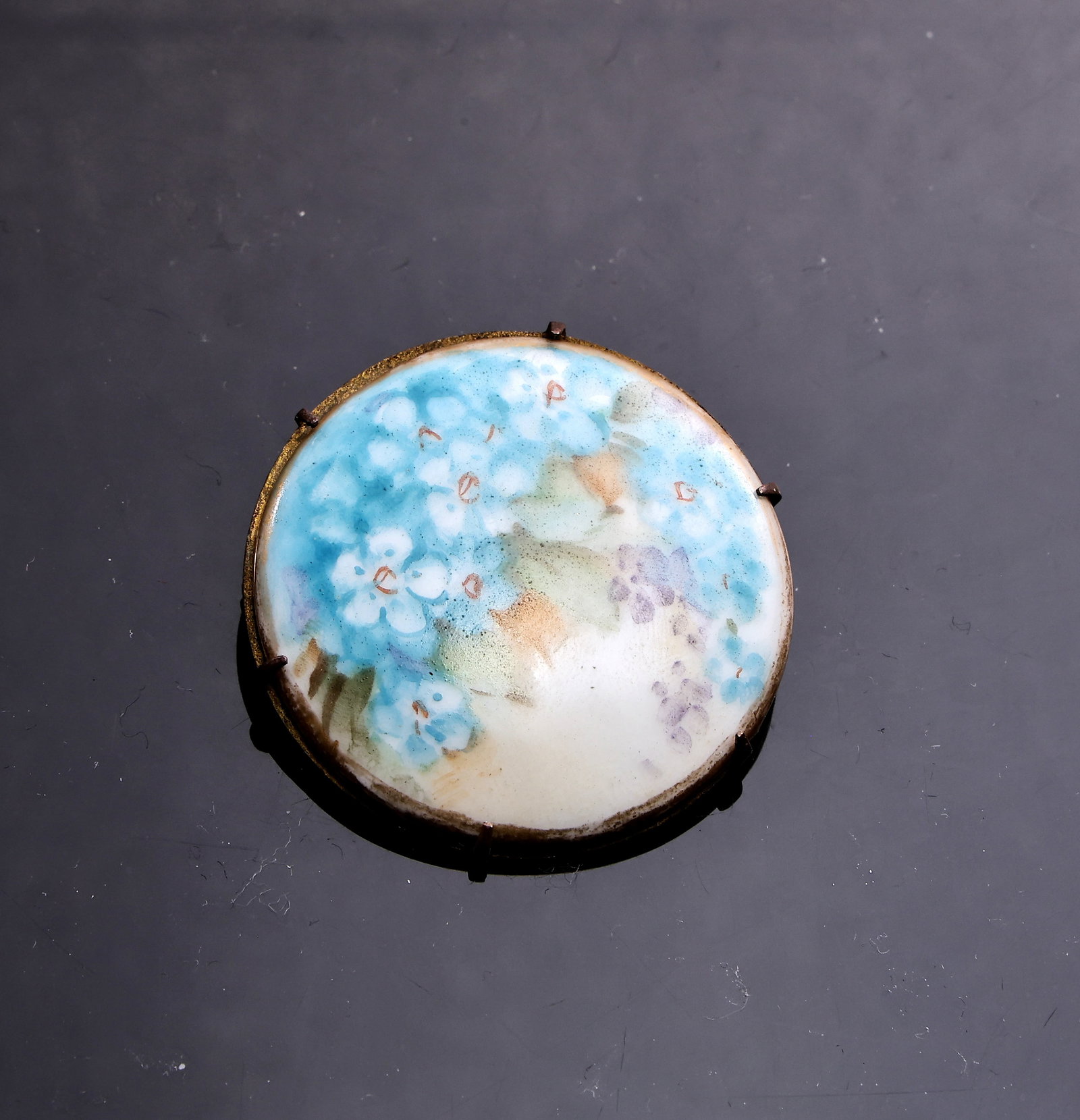 Three Vintage Deco Brooches - 5