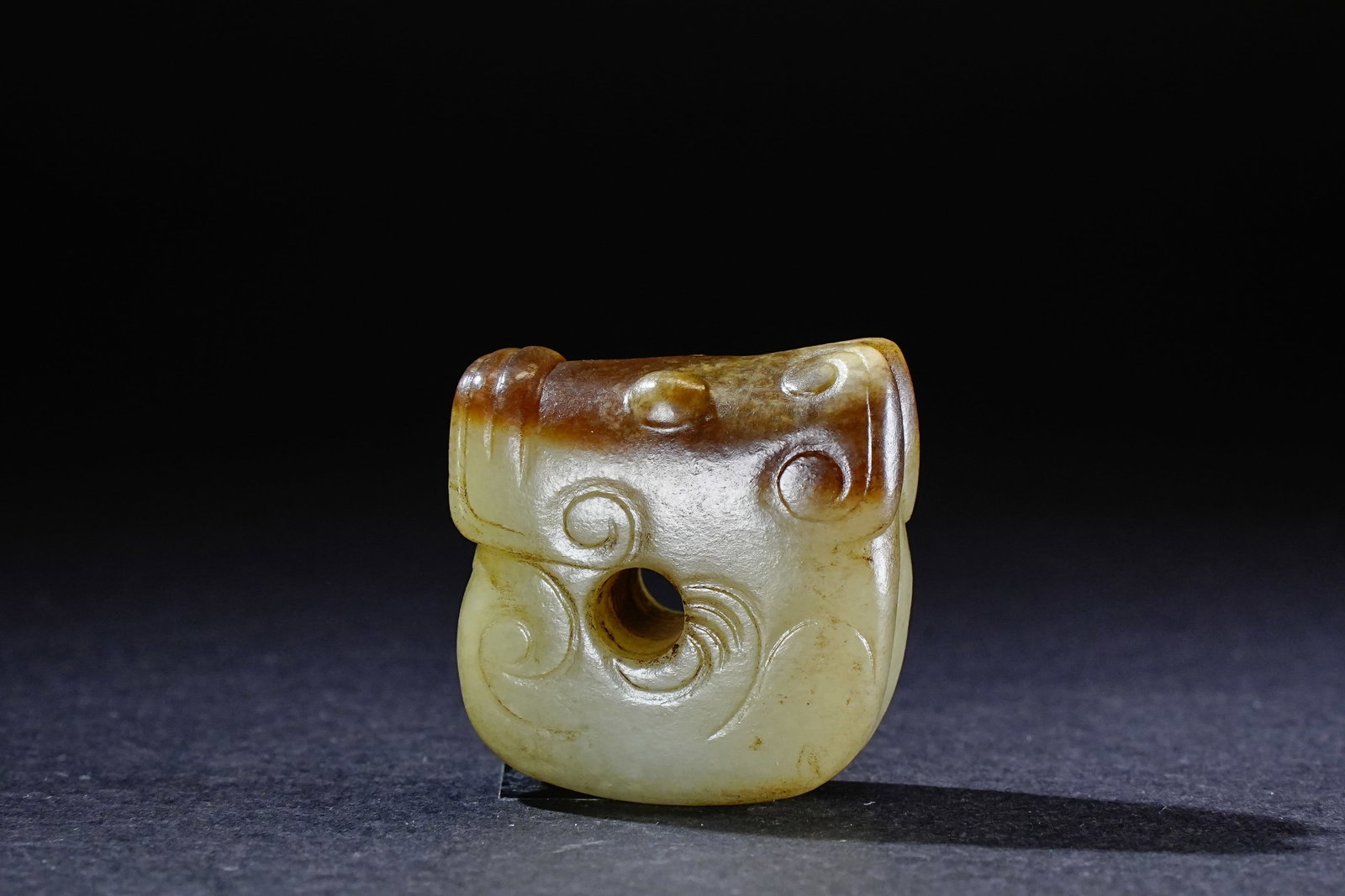 Jade Carved Dragon Shape Ornament - 2