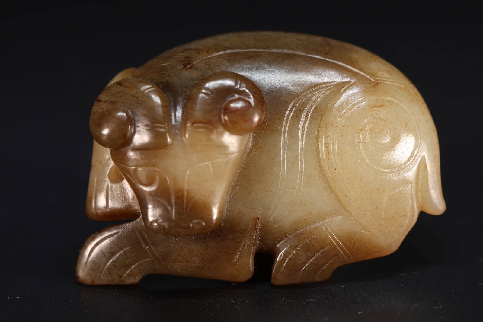 Jade Carved Beast Shape Ornament - 2
