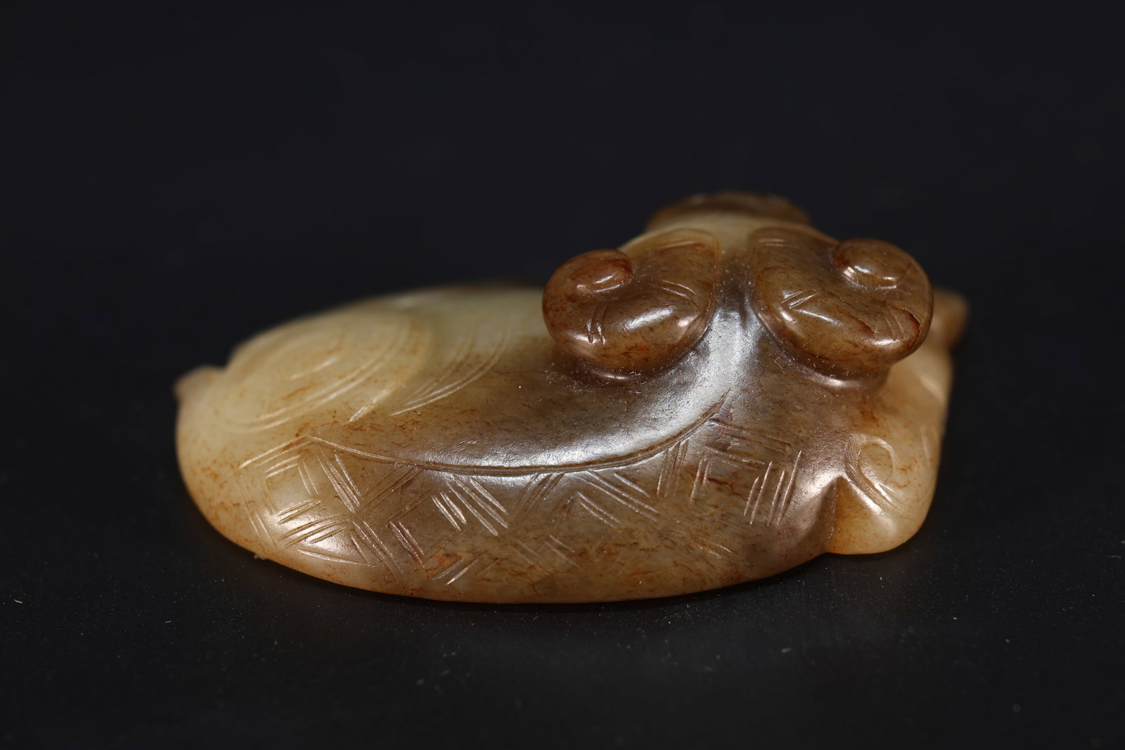 Jade Carved Beast Shape Ornament - 4