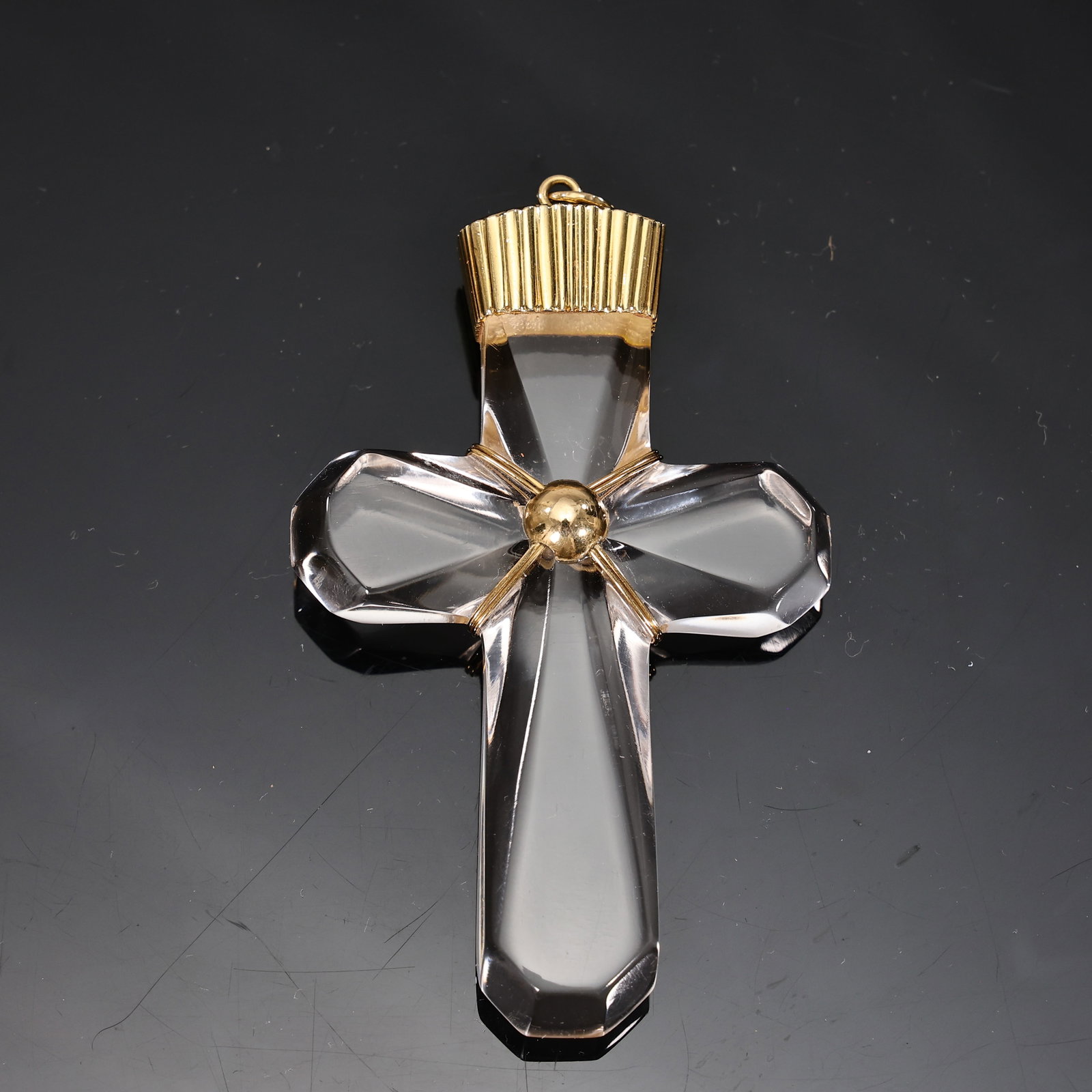 Handing Crystal Gilt Cross Ornament Pendant: Handing Crystal Gilt Cross Ornament Pendant (4.7 x 7.5 x 1.2 cm)